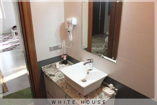 Виллы White House Тбилиси-102