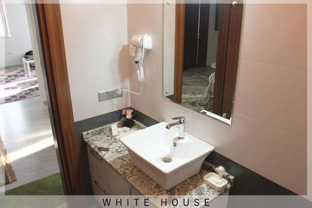 Виллы White House Тбилиси-30